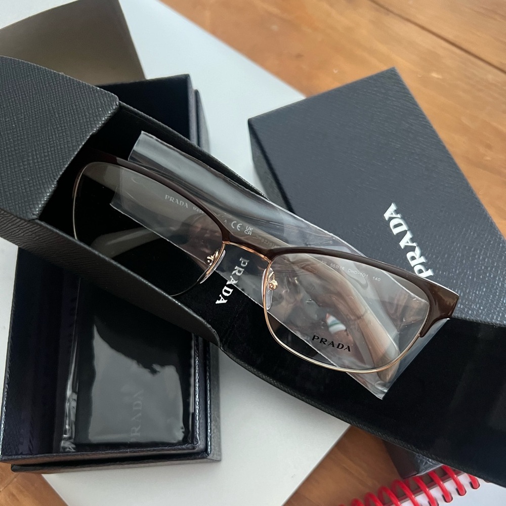 NWT Prada Brown on pale gold demo lens